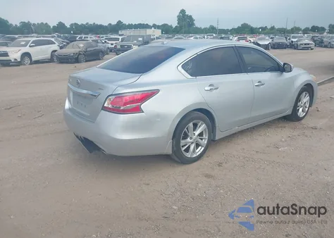 2015 Nissan Altima 2.5 S из США, поврежденный, VIN 1N4AL3AP2FN340874